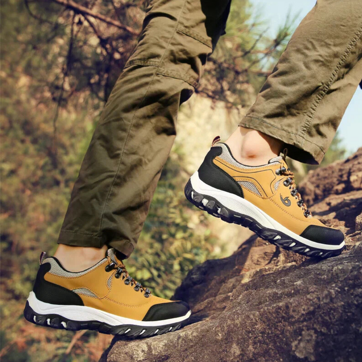 IAN - Non-slip Outdoor Shoes for Men